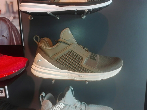 Puma Ignite Limitless Originales S/. 300 . Puma Enzo S/.230