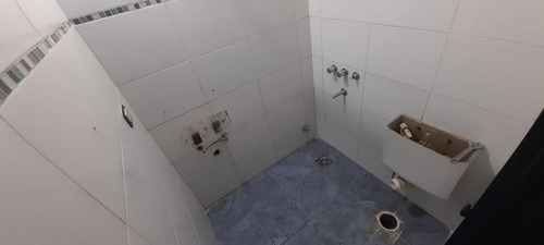 Casa Multifamiliar En Buena Ubicacion En Chilavert