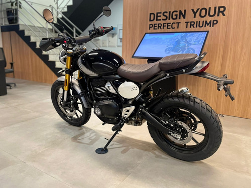 Triumph Scrambler 400x 24/25 0km (ja)