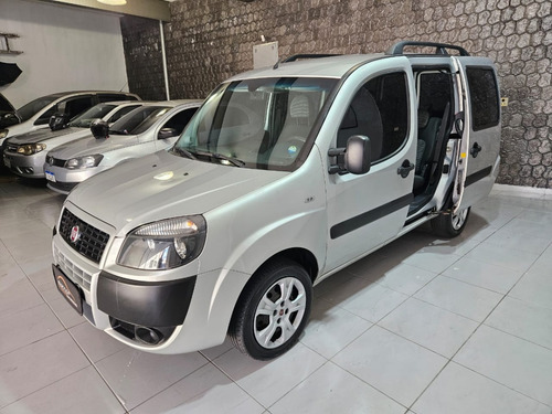 Fiat Doblo 1.8 16v Essence 7l Flex 5p 5 marchas