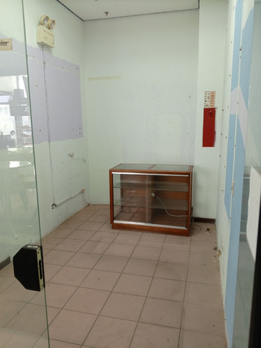 Chacaíto Local En Venta 0522 Minicentro Doral
