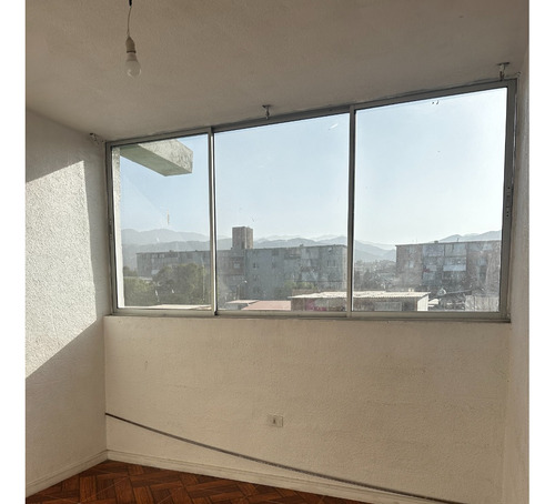 Sector Centro Norte- Avda Iquique 4200 - Departamento 2 Dorm