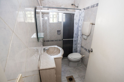 Venta Casa+gran Deposito+apto Lomas De Solymar