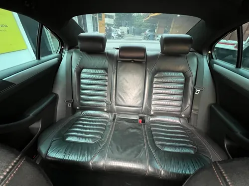 Volkswagen Jetta 2.0T Gli