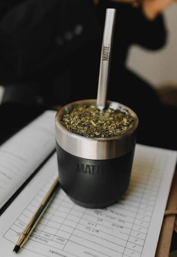 Imagen 3 de 8 de Mate Ds Line De Acero Inoxidable Termico + Bombilla Matte