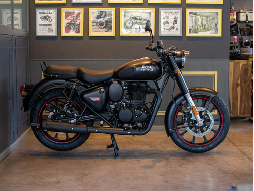 Imagen 3 de 25 de Royal Enfield Classic 350 Dark Stealth Black Disponible Ya
