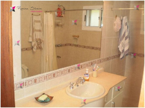 Oportunidad !! Casa Impecable Estado - Ref: 7914