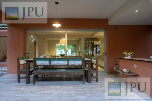 Imagen 27 de 30 de Casa En Venta - Costa Esmeralda - Residencial