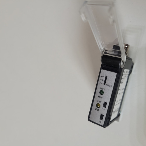 Sensor Amplificador Fibra Ótica Stm Vc/s77-bp-19 Cod 138001