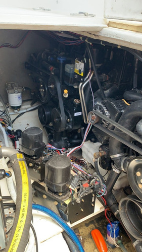 Imagen 11 de 13 de Custom Compas Ht Año 2016 2 X 200hp Nafta Nautica Favarolo