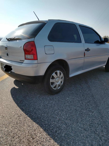 Imagen 4 de 12 de Volkswagen Gol 1.6 I Power 701 2010