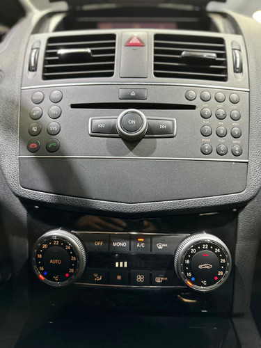 Mercedes-Benz Clase C 1.8 C200 Cgi At Blueefficiency