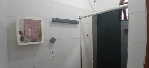 Kitinet De Laje Podendo Construir Em Cima. Pequeno Quintal