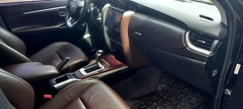 Toyota Sw4 2.8 Srx 177cv 4x4 7as At 2016