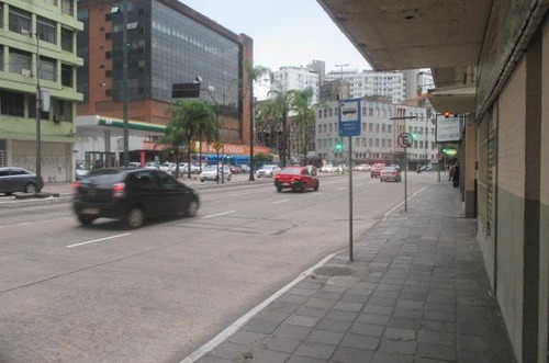 Imagem 26 de 29 de Prédio Comercial Para Locação, Floresta, Porto Alegre. - Pr0014