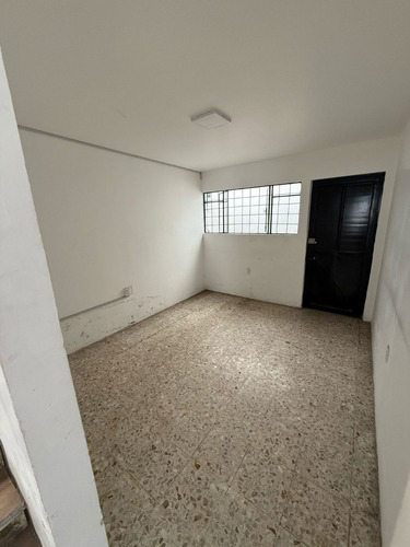 Se Rentan Oficinas Con Bodega, En El Centro De Toluca