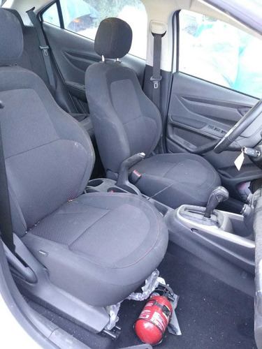 Sucata Chevrolet Onix 1.4 2015/2015 Ltz Retirada De Peças