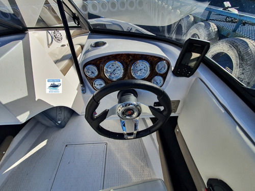 Imagen 8 de 15 de Lancha Geuna F185 Gss Open Motor Mercury 115 Hp 4 Tiempos