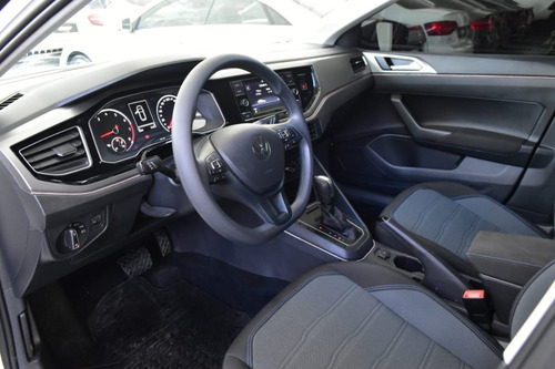 Volkswagen Nivus Confortline A/t 2021 - 3.200km - $3.410.000