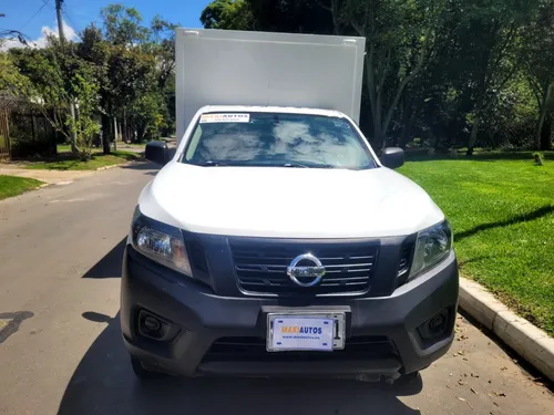 Nissan Np300 Frontier Mt 2017