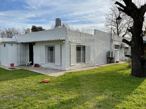 Imagen 1 de 25 de Casa Quinta 3 Ambientes En Venta - Francisco Alvarez, Moreno