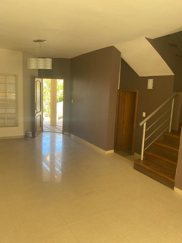 Imagen 15 de 15 de Town House Trigal Norte Conj Res Monte Plata Foth154valencia