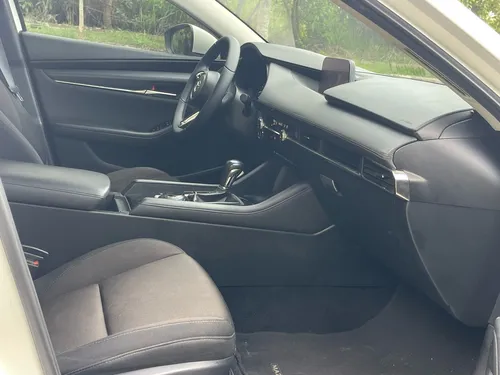 Mazda 3 2.0 Touring