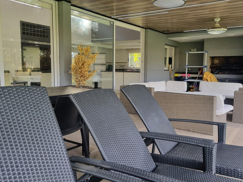 Venta, Casa A Laguna, Posada De Los Lagos Al 100