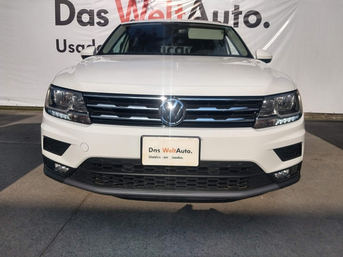 Imagen 4 de 14 de Volkswagen Tiguan Comfortline 1.4 7 Pasajeros Pile 2020