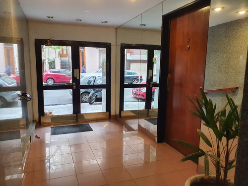 Imagen 11 de 12 de Unica Planta Baja En Edificio Apto Profesional Ideal Consultorio / Oficina