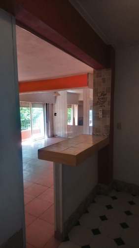 Imagen 3 de 8 de Venta De Departamento 2 Amb En Ciudadela, Tres De Febrero