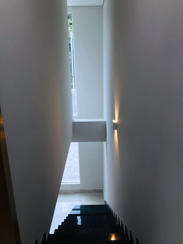Imagem 12 de 21 de Casa À Venda, 3 Quartos, 2 Suítes, 2 Vagas, Planalto - Belo Horizonte/mg - 1403