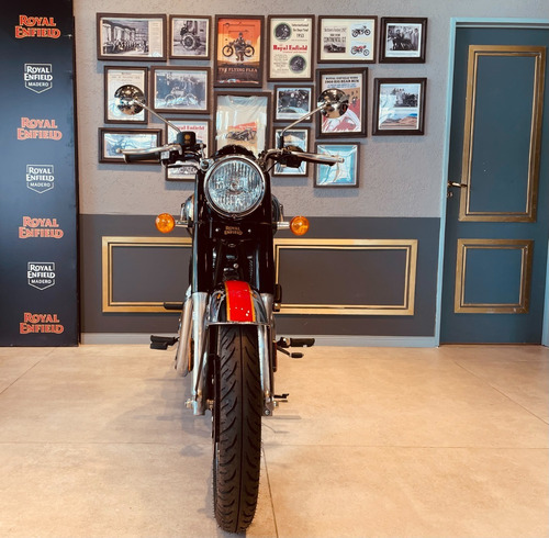 Imagen 2 de 25 de Royal Enfield Classic 350 Chrome Red 0km