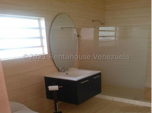 Imagen 19 de 28 de Casa En Venta La California Norte 22-23544juan Paz 0412-6250686