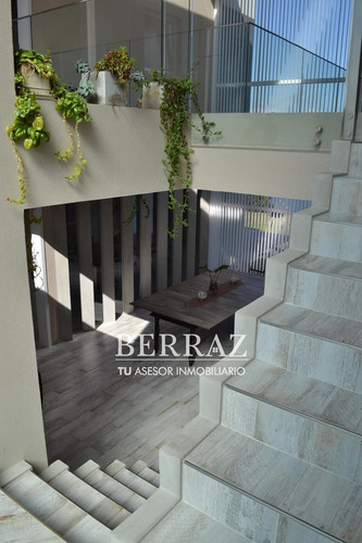 Casa En Venta A La Laguna En Barrio San Matías Area 5 Escobar Lote 936 M2