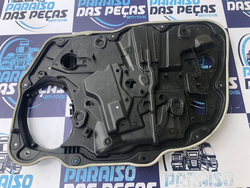 Moldura Suporte Maquina Vidro Dianteira Esquerd Fiat Toro