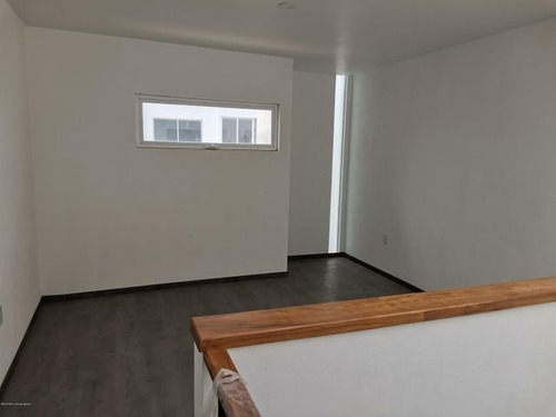 Imagen 5 de 13 de Estrena Casa Con Roof Garden Y 3 Recámaras. Venta - El Mirador