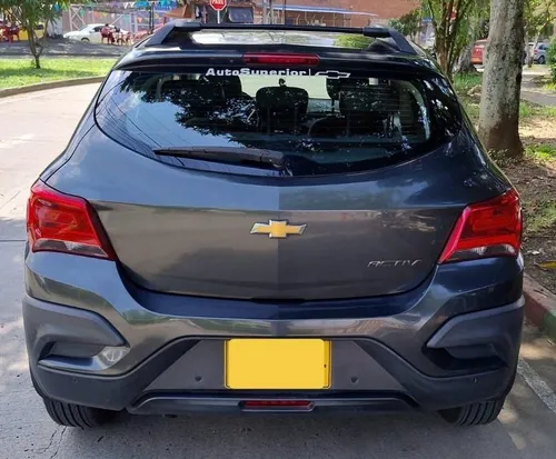 Chevrolet Onix 1.4 Lt