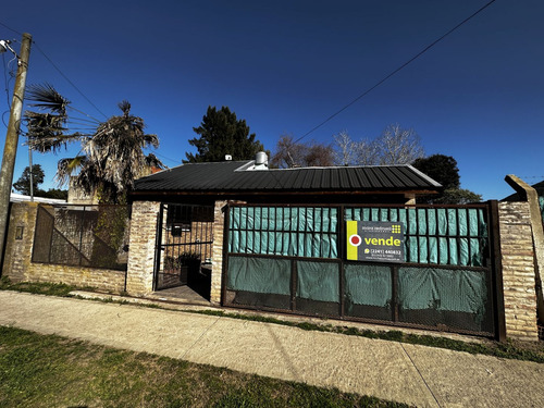 Casa En Venta En Chascomús