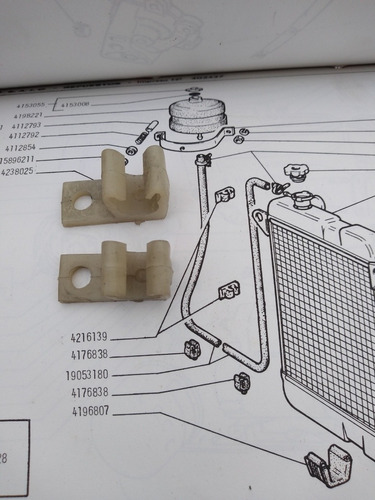 Trabas Sujeta Manguera Radiador Fiat 128 Berlina Europa Iava