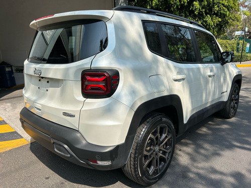 Jeep Renegade 1.3 Latitude Fwd At