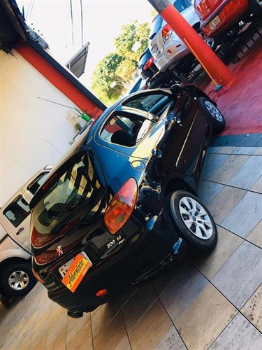 Peugeot 206 Hatch. Presence 1.4 8v 2008 (flex)