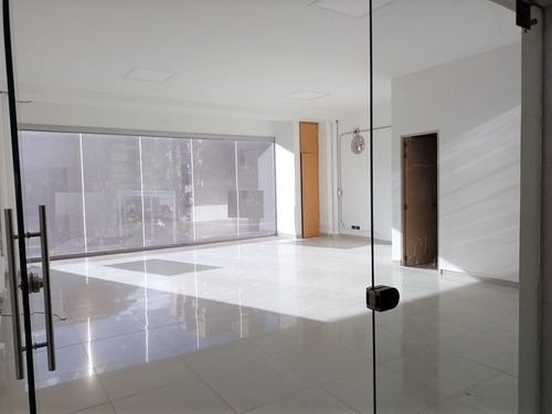 Local En Arriendo Ubicado En Medellin Sector Belen (22476).