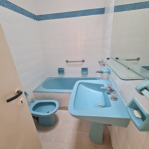 Departamento Tipo Ph 1 Piso Por Escalera Con Terraza Y Patio