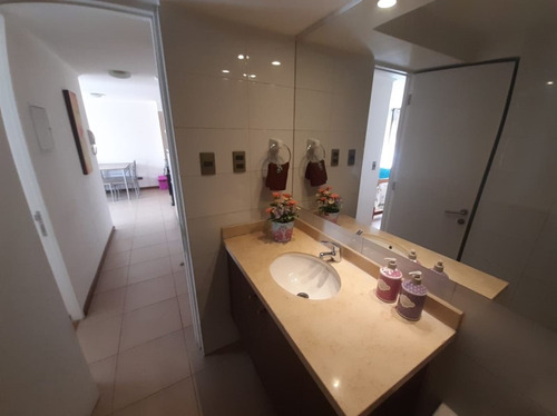 Vende Depto Un Dormitorio En Condominio Full Conectividad
