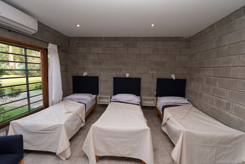 Imagen 7 de 12 de Casa Quinta De Más De 7 Ambientes En Moreno