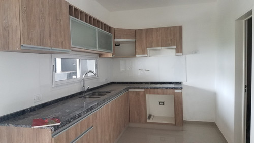 Imagen 24 de 30 de Greenville 2, Duplex De 3 Dormitorios En Venta Con Pileta, Cochera Doble