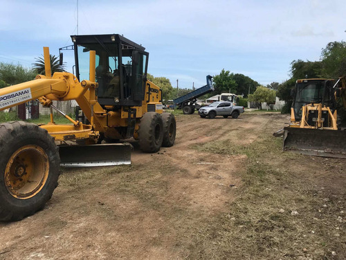 Vende O Permuto Terreno En Lezica De Gran Metraje , Líquido