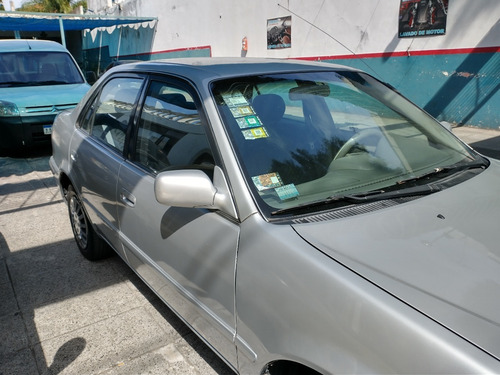 Toyota Corola Xei