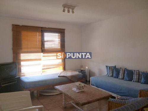Imagen 3 de 11 de Venta Apartamento En Manantiales 1 Dormitorio